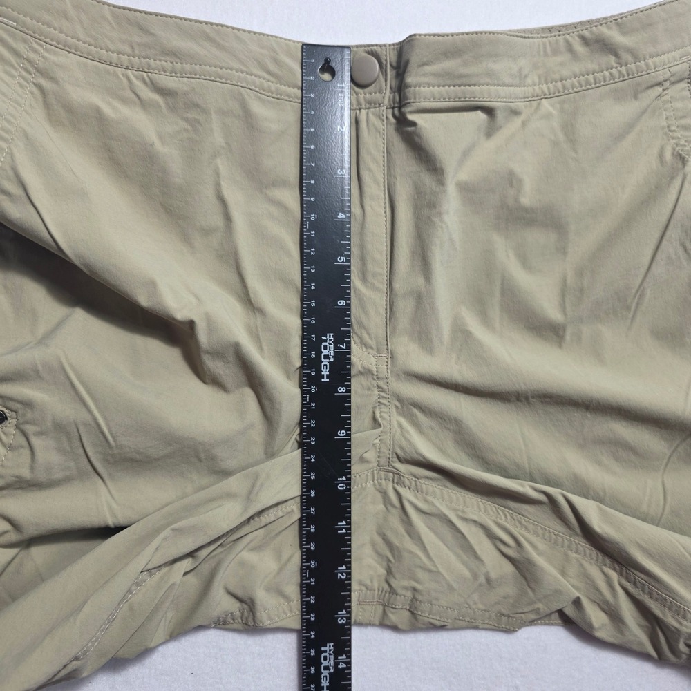 LL Bean Vista Camp Pants Womens 16 Regular Khaki Tan Hiking Outdoor 268919 - Picture 7 of 15